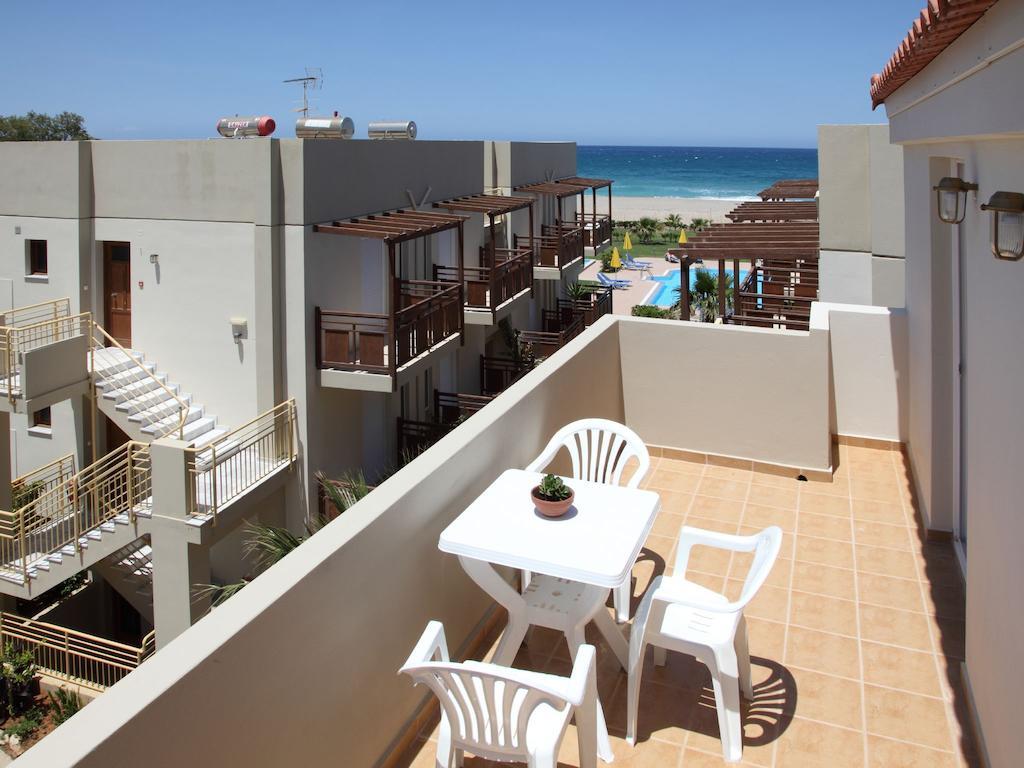 Ilian & Aparthotel 3*