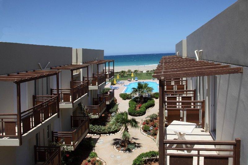 Aparthotel Ilian &