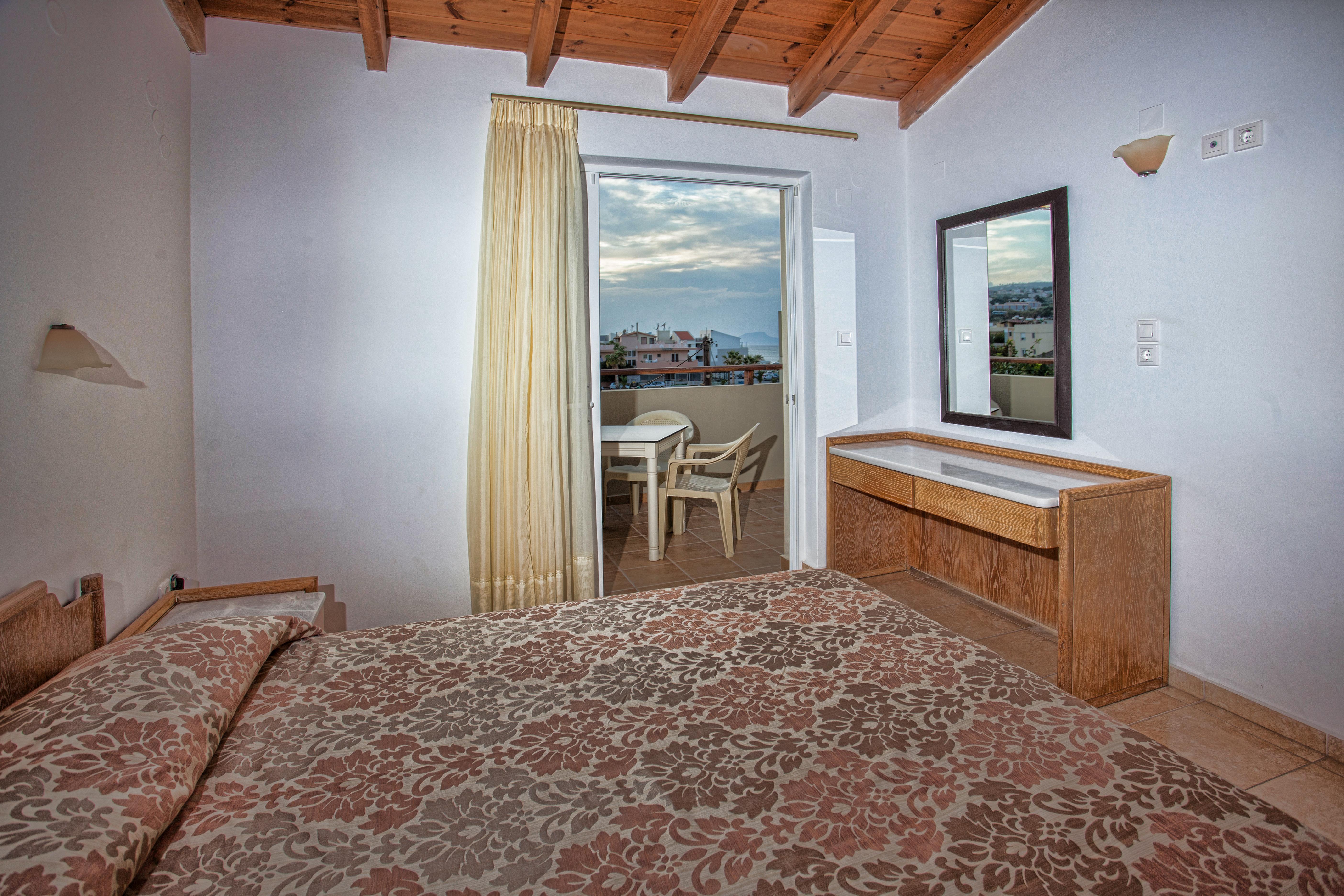 Hotel apartamentowy Ilian & Retimno