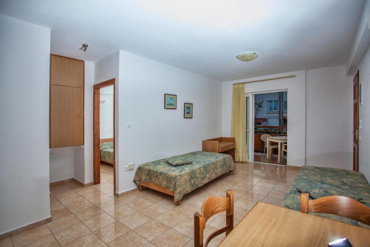 Ilian & Hotel apartamentowy Retimno